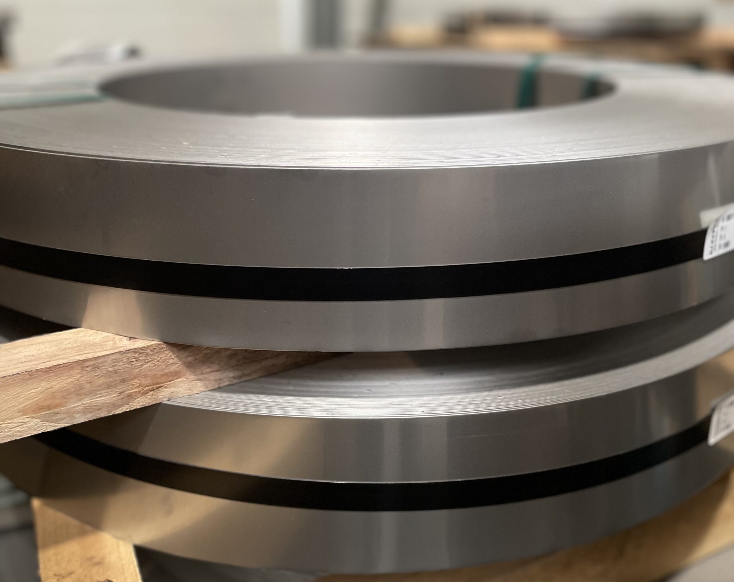 RollSteel - hurtownia stali nierdzewnej | Taśma montażowa nierdzewna