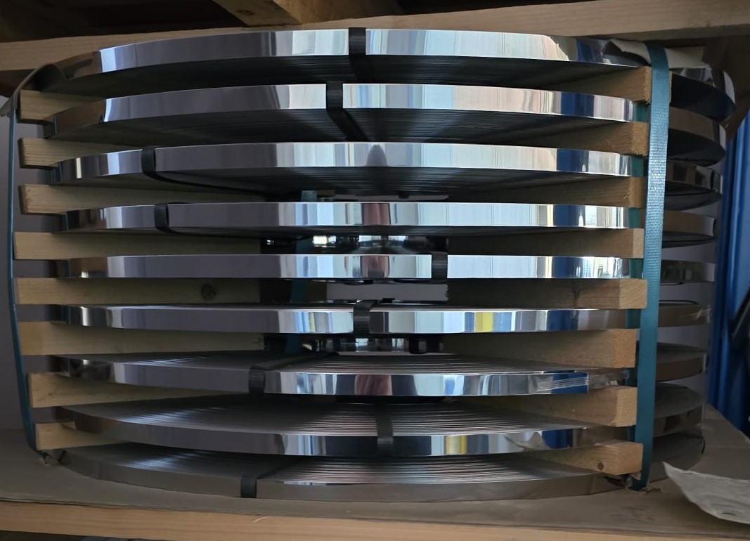 RollSteel - hurtownia stali nierdzewnej | Taśma precyzyjna nierdzewna RollSteel - hurtownia stali nierdzewnej | Taśma precyzyjna nierdzewna